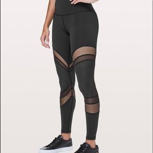 Lululemon mesh legging